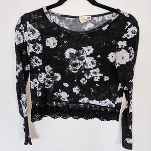 Medium LA Hearts, Black & White Long Sleeve Floral Top